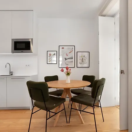 Avenida Boutique Apartments-2